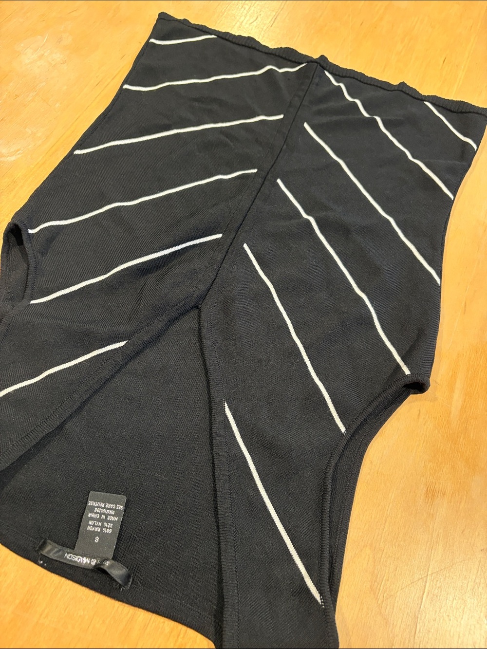 89th & Madison ~ Jet Black Tank Top White Stripes Lightweight Sweater